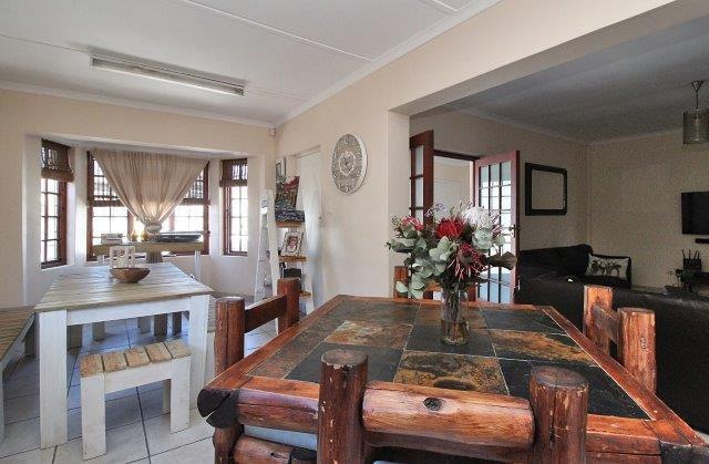 4 Bedroom Property for Sale in Strand North Western Cape